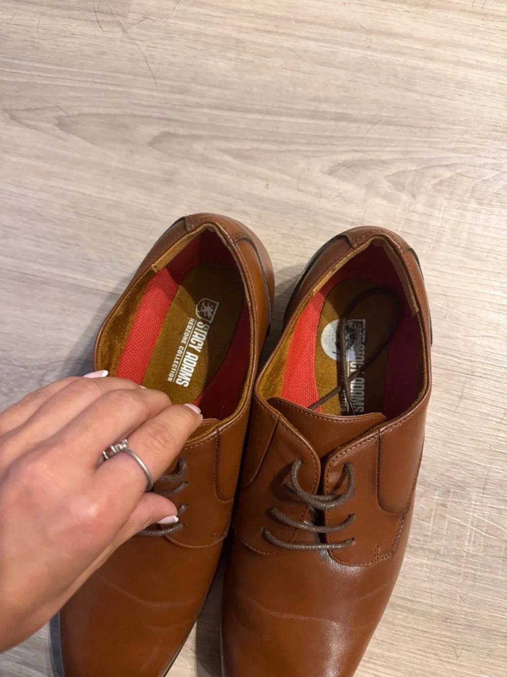 Stacy Adams Tan Leather Derby Shoes